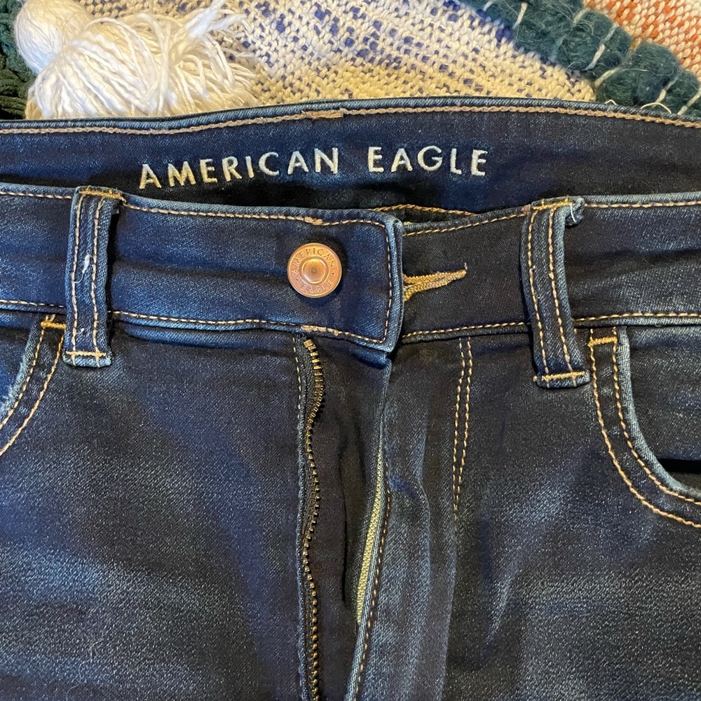 American Eagle women’s Jeans *worn twice*